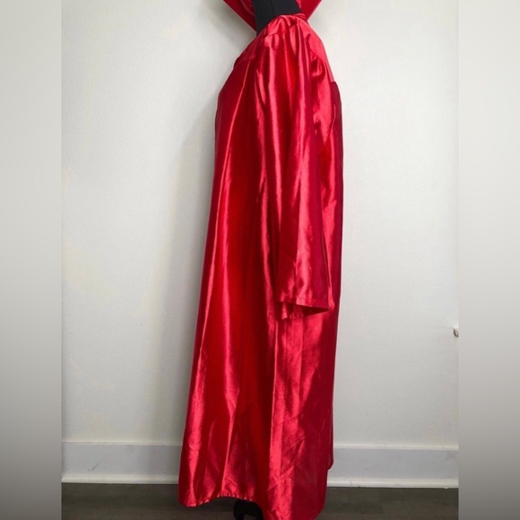 Graduation Cap and Gown Set - Red Unisex - Picture 5 of 10